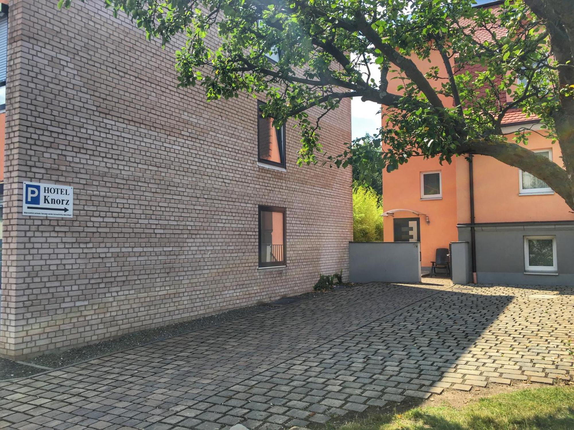 Hotel Knorz Zirndorf Exterior foto